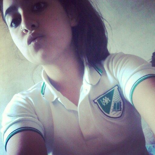 hola me gusta estar todo el dia en face y en tw