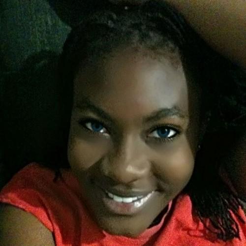 BellaNikkz's profile picture. 