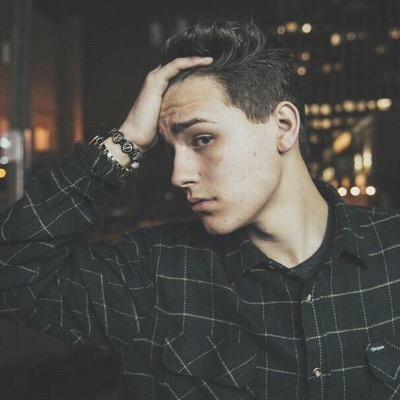 PLS SMILE ALWAYS BC JACOB LOVES YOU ((main- @emotionhes ))