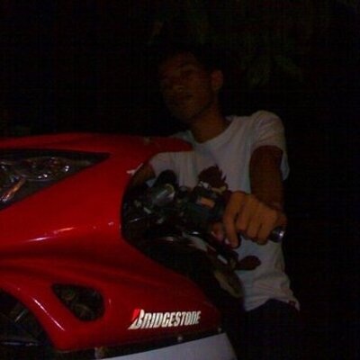 Muhammad Akid On Twitter Zigaz Hidupmu Hidupku Download Lagu Zigaz Hidpmu Hidupku Disini Http Tumblr Com Xfh75gobl