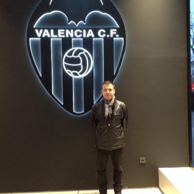 Valenciano en Madrid, apasionado de los viajes, de los deportes y la gastronomía. DEL VALENCIA CF. Runner aficionado. Valencia- Madrid- Andorra.