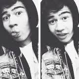 Follow @BandAddict13 and RT this https://t.co/QW6xEc2DDg
