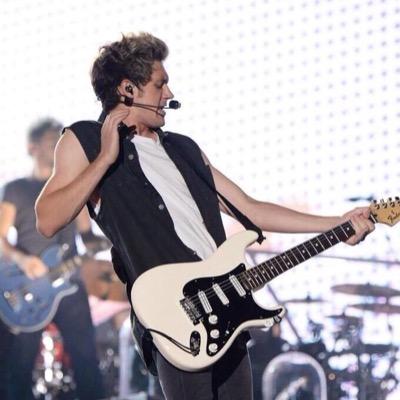 bethany mota and one direction are my life