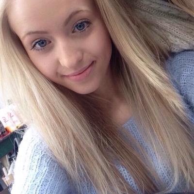 angelicalily329's profile picture. 