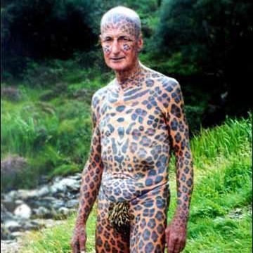 Whenst I first reemerged from my jungle life, the first thing they gave me was a cell phone and this twitter account. Thank you, my leopard cubs.