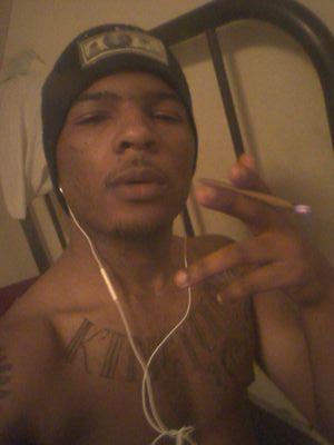 Stay out the way and get ah bank roll