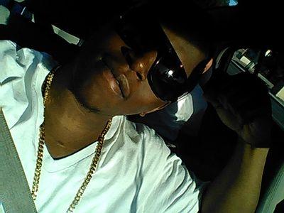 21goodfellaz's profile picture. im her nail them other niggas jus fill-ins get it?