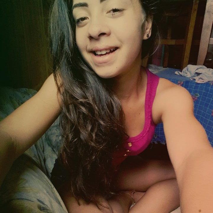 Hoje só to querendo um lance nada amor e muito menos de romance. ✌