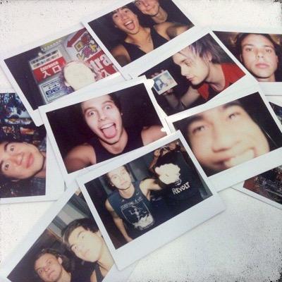 |Sarah|Chloe|Maddie| Here to help you get a follow from your ☼/4. |