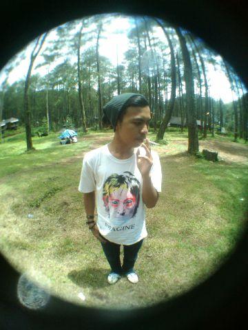 Path:Yogie MHusein | Line/Ig:YogieMHusein |Hanya pengemudi motor tua biasa | (Vokal) @Oidrmarskin|#TrustWearBdg #Trustwearstore|Sederhana bersama @karlinaaaa1