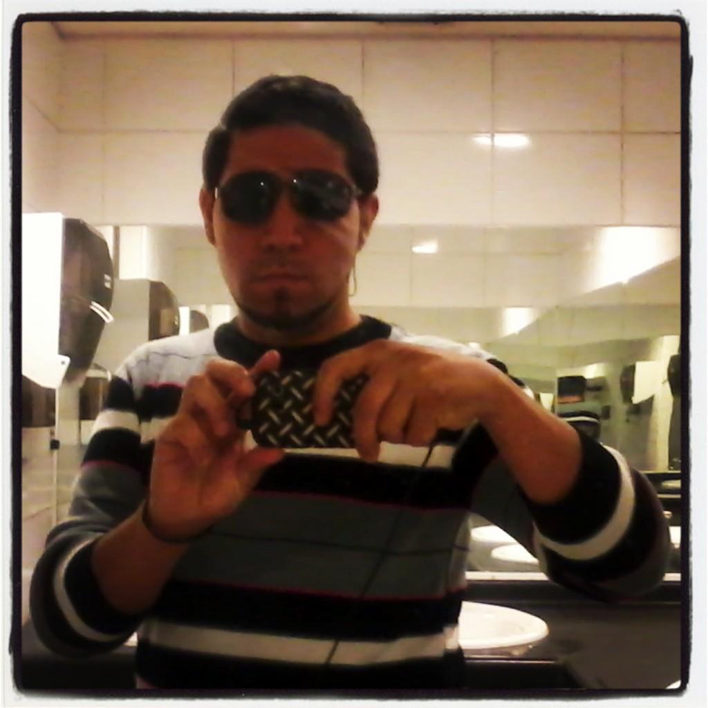 thereal_pipe's profile picture. 