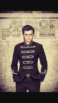 AuroresFP's profile picture. Estamos para garantizar la seguridad del Mundo Mágico y de sus habitantes.