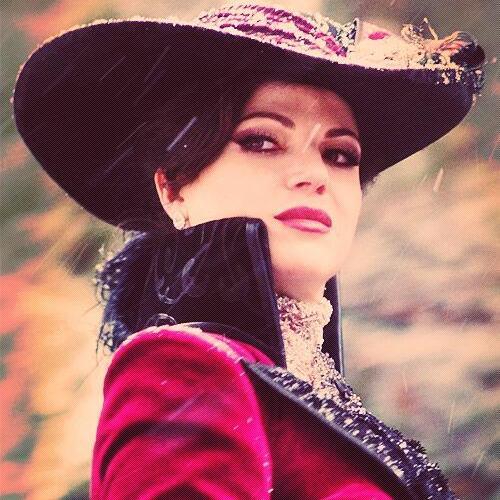 I was The Evil Queen. You may know me as Regina. I have dirt on @savioroftown and I plan to make her pay to keep it a secret.