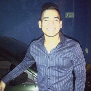 21. -Estudiante de Contaduría Pública..    Deportista, y realista.. De la mano de Dios.
                                           -Maturín.