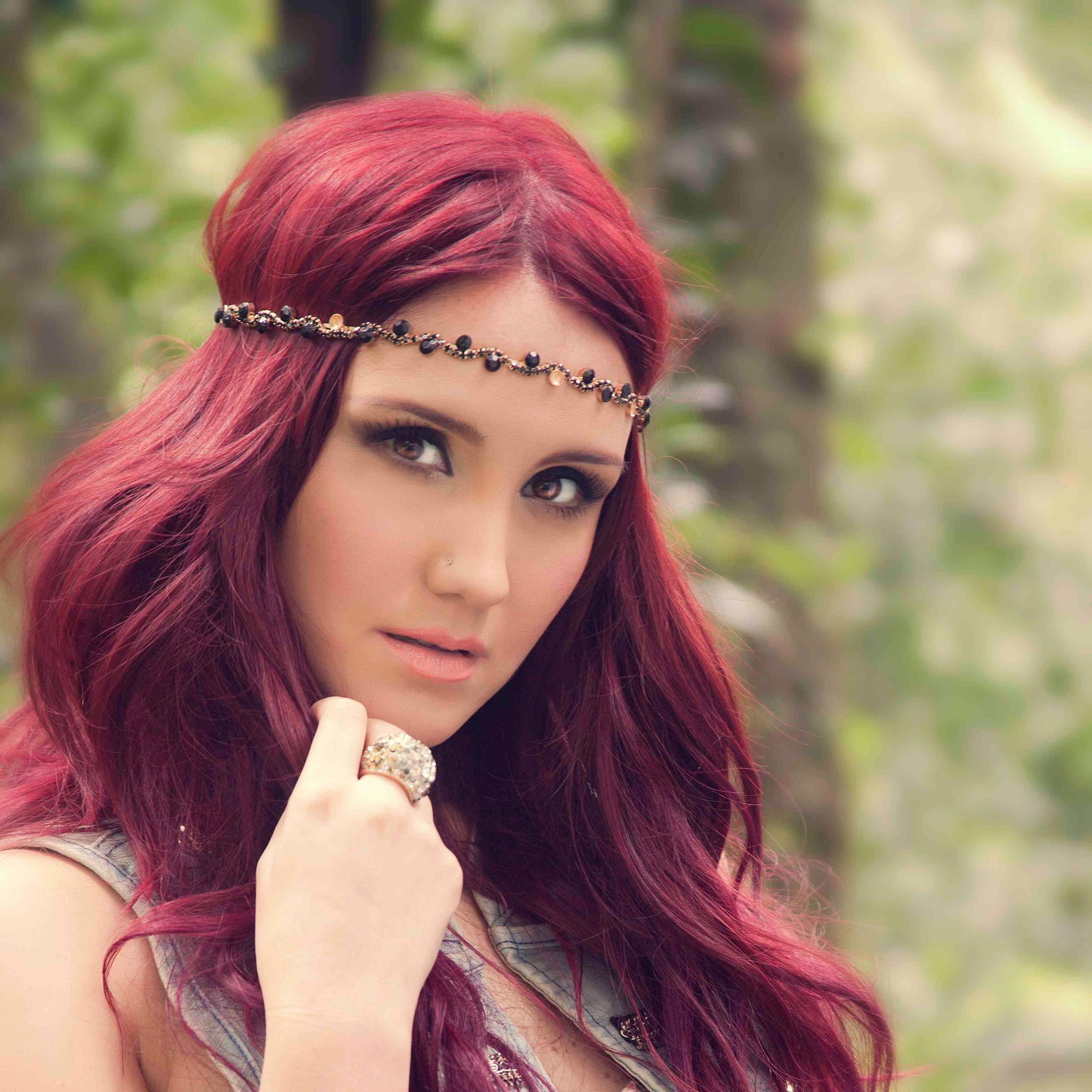 dedicada al actriz mexicana Dulce María Espinosa Saviñón (@DulceMaria) para divulgar y apoyar sus trabajos y carrera