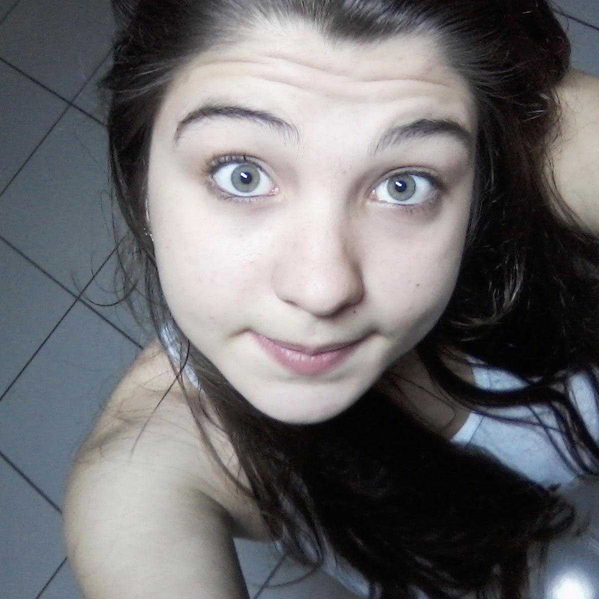 Menina nada mimada sou na minha mas nao mexe comigo nao me provoca e colorada ate moree #inter_amor_eterno