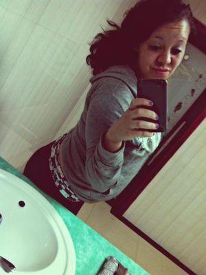 NiNiBayBe92's profile picture. #TeamMommy #TeamVaehRenee #Team Lightskinned #TeamPrettyBitch #TeamMe