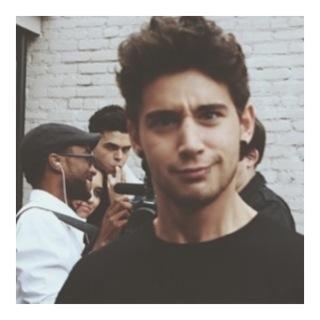 dm me your opinions on what you hate or love about Janoskians accounts or the fandom. theyll be posted anonymously (im not the one saying these, people dm it)