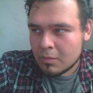 alezxrdz's profile picture. 