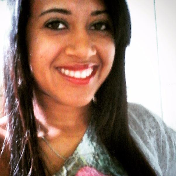 sou a taty tenho 20 anos sou casada nao tenho filhos e sou muito feliz com meu amo txiao ...