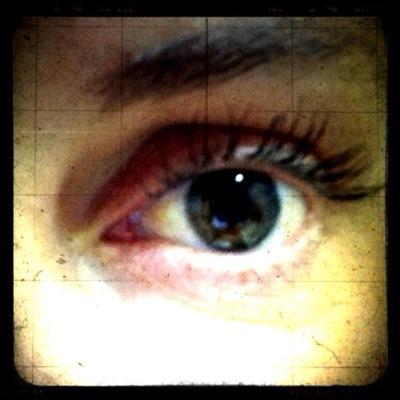 Periodista, consultora @NeedoCom y escritora infantil. Tratando de dar power a la #RSE, la comunicación positiva y la cultura en Chile. #MujeresChilenas