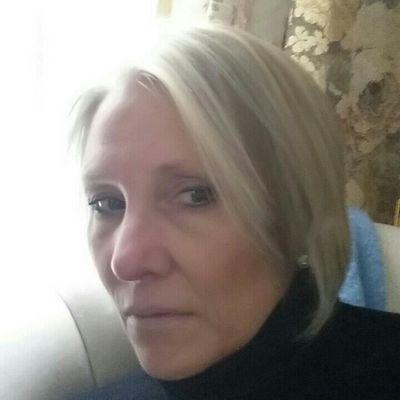 tlweiss45255's profile picture. 