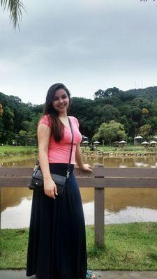 Mas é que o amor meu caro, faz a gente ver arco-íris em céu nublado.
