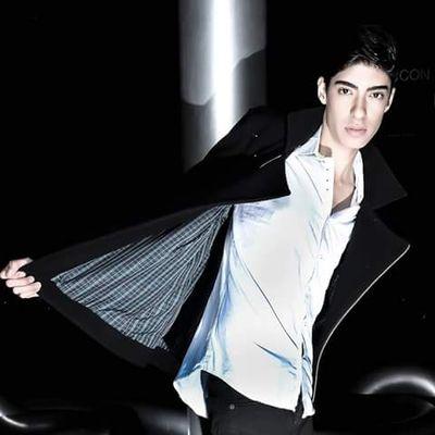 facu_pasten's profile picture. Creer en lo imposible #la forma de lograrlo es creyendo que si se puede#              #IperMegaSuperHueco✌