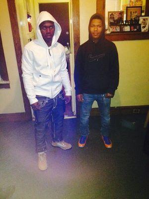 Chilling In The Jets - Gws Zeek/Free Roc, Thurst, Pop, John,Lil B, Juan, Reek,Kha, Sav, Bill & Butt