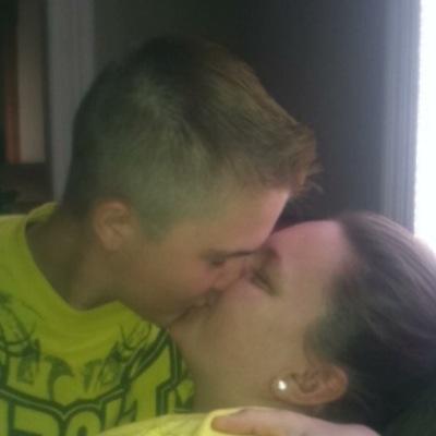 amandadelaney19's profile picture. 