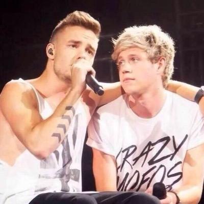 I love one direction ♡Harry♡Liam♡Zayn♡Niall♡Louis♡ 大阪です♪よろしくおねがいします^^