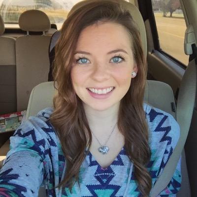 ashley_t_moore's profile picture. ❤️Do everything with love. 1 Corinthians 16:14❤️