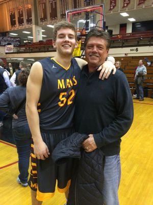 Big Rob THE MAN THE MYTH THE LEGEND
Baseball player for THE WICHITA STATE UNIVERSITY 78-82 All MVC Pitcher
