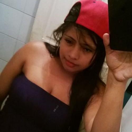 Santa nunca fui...

Guapa, sí