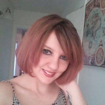 brittnie_allen's profile picture. I just want more things to do when I'm bored I like making friends a little eccentric but in a good way love to talk totally engaged and just happy to be alive