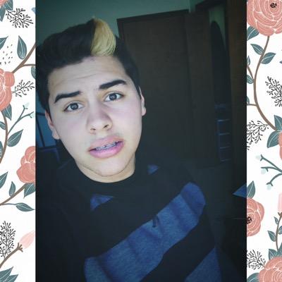 Old Account. Follow me on @DerekHernandez0