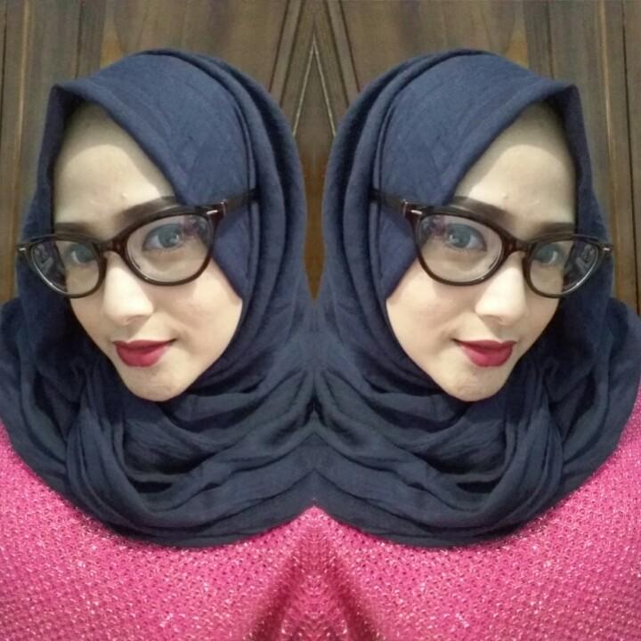 email : dinanurpadila01@gmail.com / path : dina satria