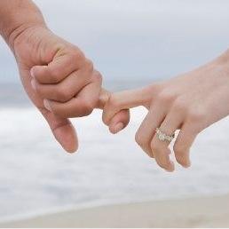 AishaBA97's profile picture. 