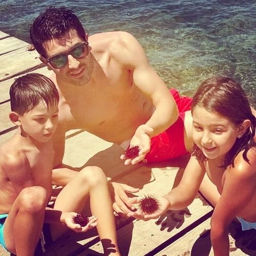 AMGJesusss's profile picture. Cuando tengas libertad de pensamiento, tendrás libertad de expresión!! El tiempo no es oro, el tiempo es VIDA!!