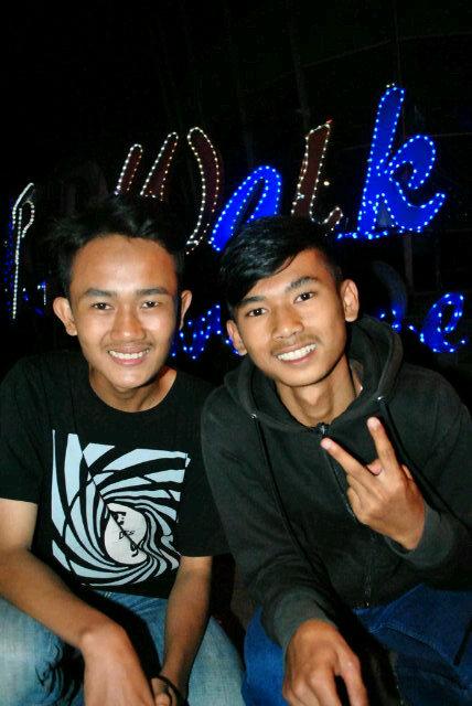 Aku tetap pada jalanku♦