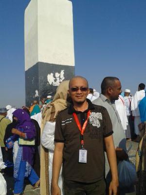 ipinbdgz's profile picture. email : bustan78@gmail.com