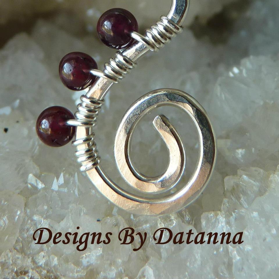 Designs By Datanna offers handcrafted jewelry and home decor. One of a kind wire wrapped earrings and necklaces can be made with Sterling Silver, Copper, Brass,