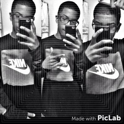 I love to play Ball Basketball Is Life Add Me On Kik: hperry_27 And Instagram: x.hot_sauce.x And Facebook: King Perry Good looks