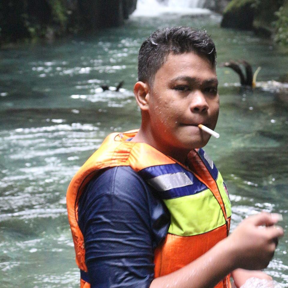 line: rhezapurba • The Blue's CHELSEA #CFC •