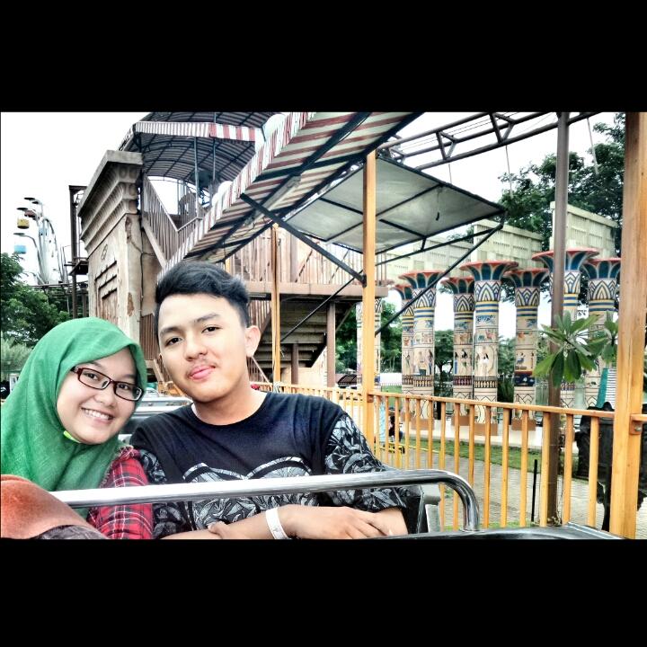 ga ada yang cantik selain yang jadi ava gue,No one else Just it !! 
Rufaida Vakha Syahidah ♥♥( ^▽^) ({}) always in my heart ♥♥ @davadah ♥♥:*