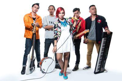 TUFFA is an Alternative Rock Band from Jakarta,Indonesia.