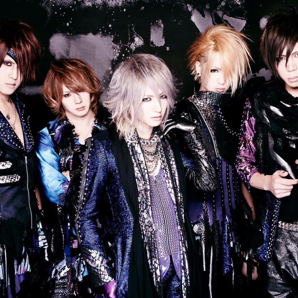 V系が好き。恋人にはV系を理解してもらいたい方のフォローお待ちしています。ピンと来たら、RTしてね♪
