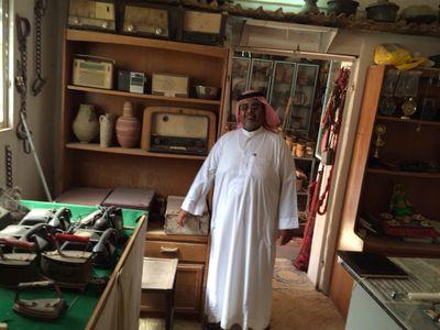مستشار إعلامي بمحافظة ينبع سابقاً ومراسل وكالة الأنباء السعودية، (ومدير مكتب عكاظ بينبع سابقا)، مايكتب هنا هو رأي شخصي فقط.