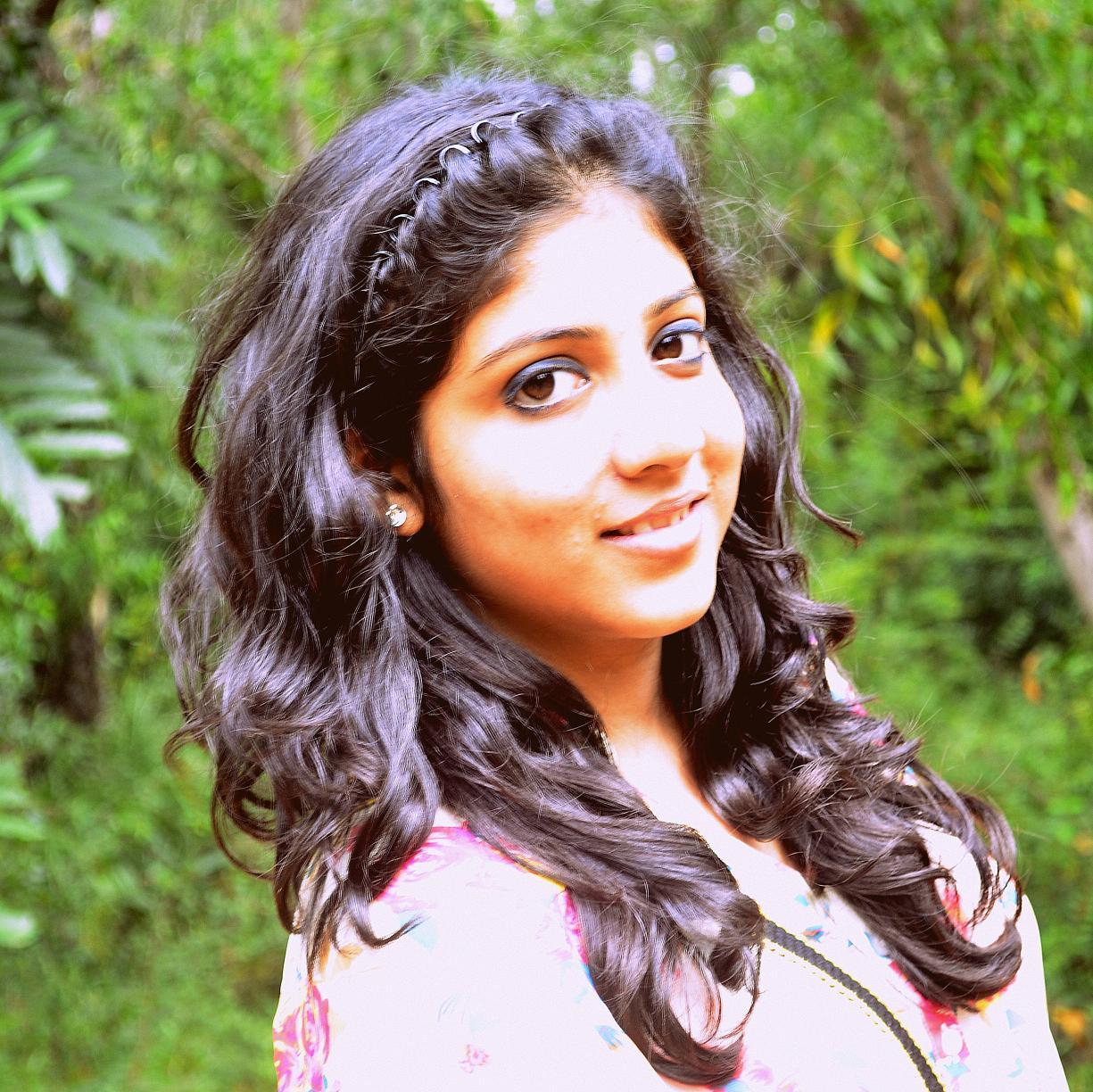 Simple girl with loads of creativity and spark :) xtremely social *conditions applied* and luv to have fun :)