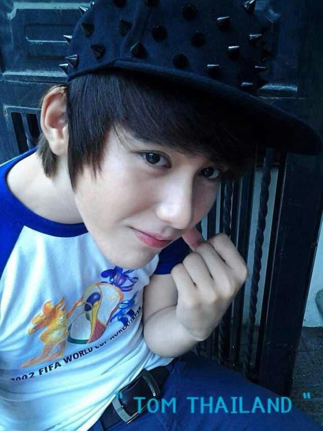 I lơvε Allαh↘♥I lơvε ķơơķìε♥↘☺ i'm A.R.M.Y☺↘♥ ∂lw∂ys lovε U Rεììv∂nd♥↘DơngsαεngKu↘@INFINITELKIM↘@BTS_twt↘@aryhadwinata↘Follback for Mention☺..